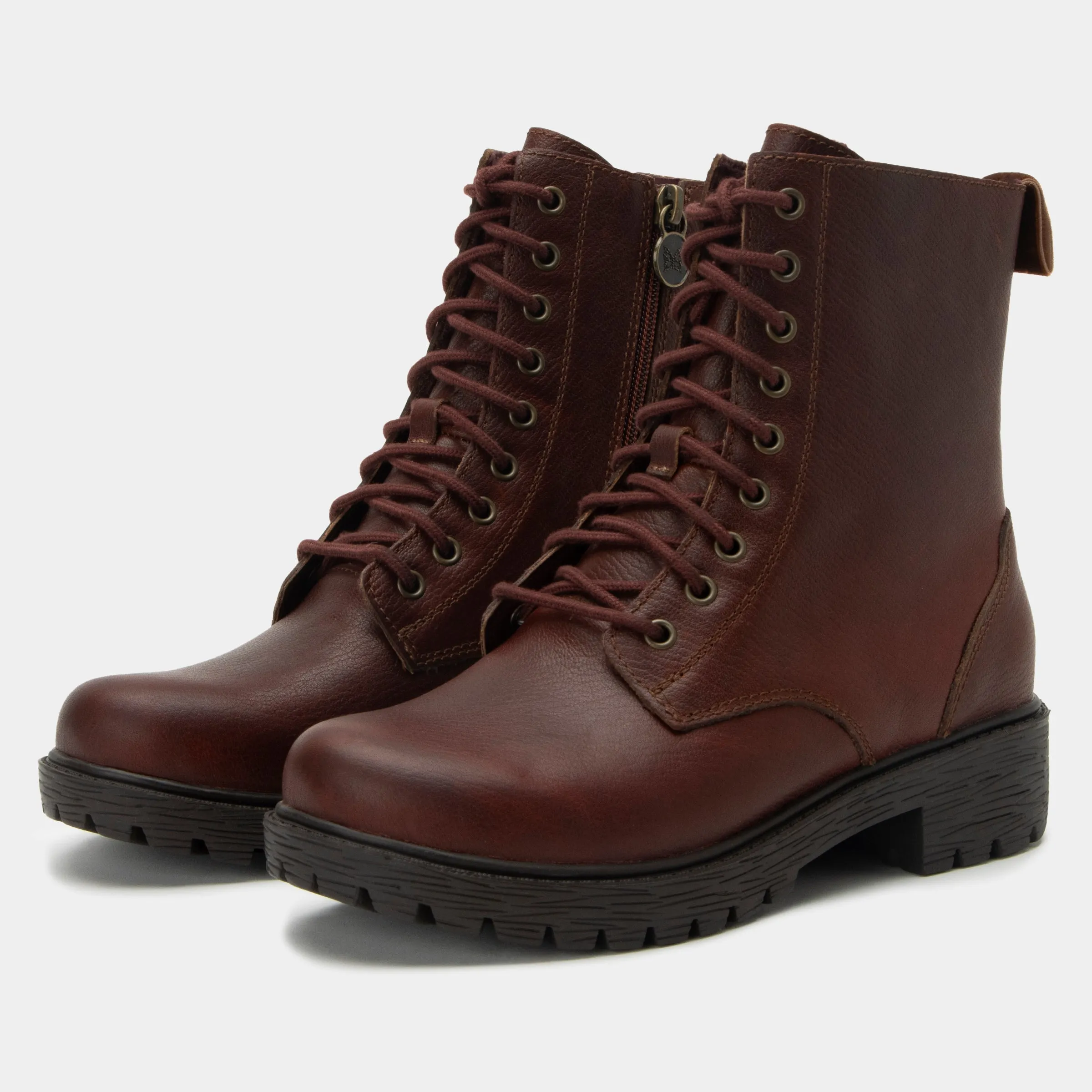 Ari Chestnut Boot