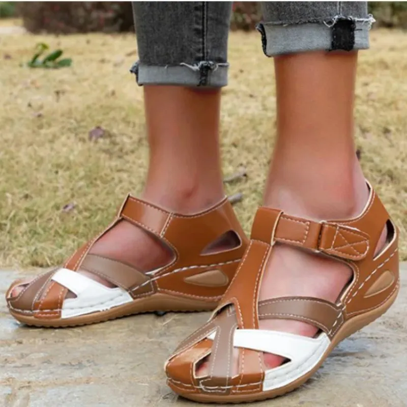 Supportive Sandals for Women with Velcro Strap