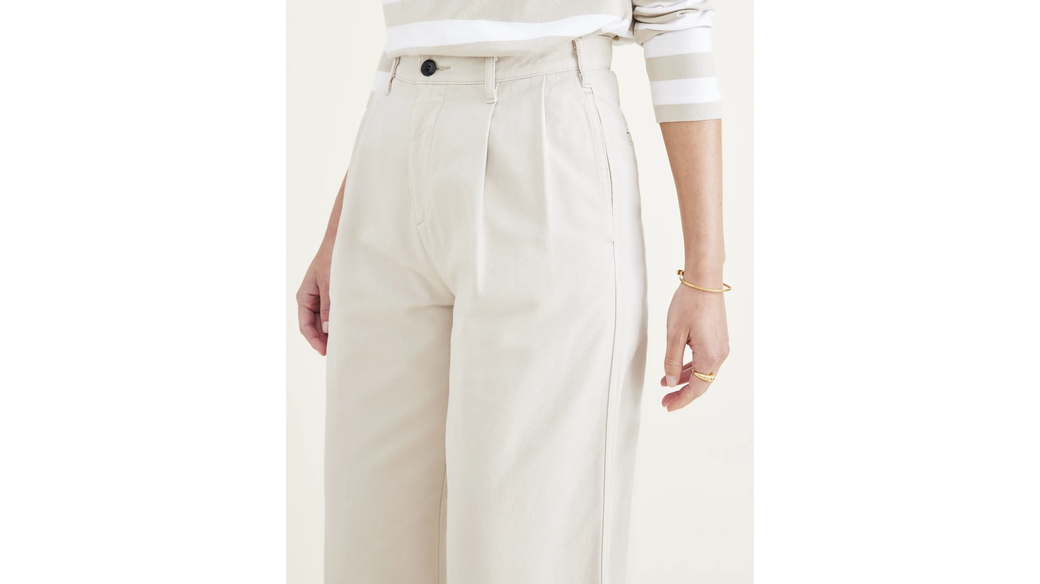 Women's Straight Fit Original Pleated High Wide Khaki Pants